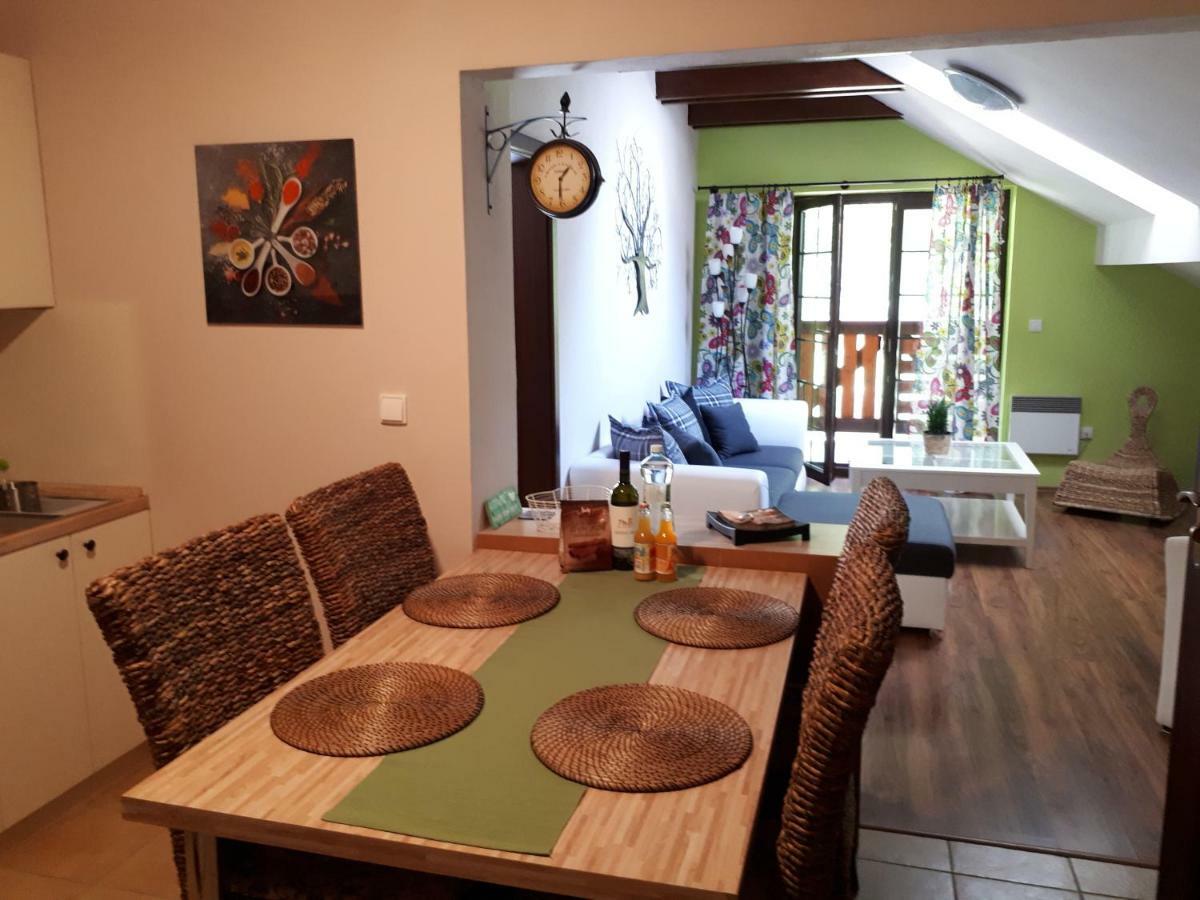 Apartamento Hrabovo Barbora 19 Ruzomberok Exterior foto